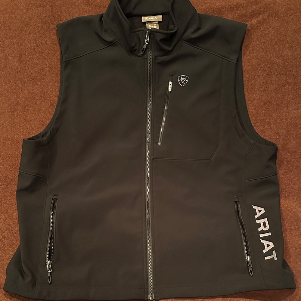 Ariat Men's Black Performance Vest